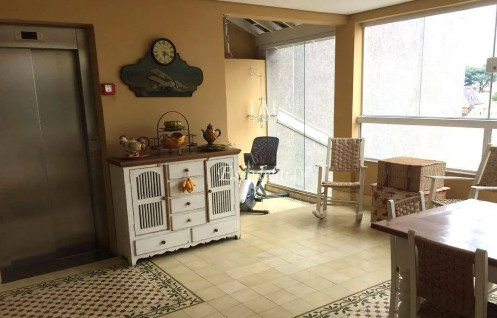 Sobrado, 3 quartos, 400 m² - Foto 1