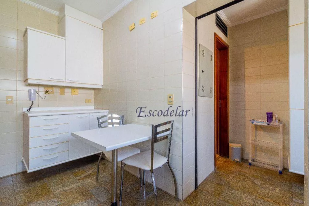 Apartamento à venda com 3 quartos, 110m² - Foto 21