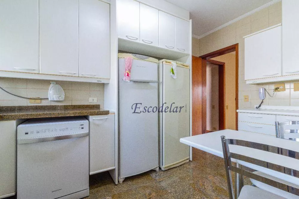 Apartamento à venda com 3 quartos, 110m² - Foto 20