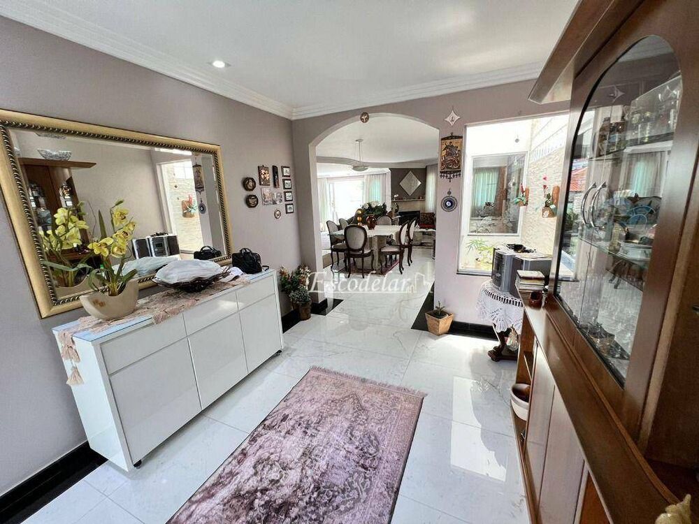 Sobrado, 3 quartos, 352 m² - Foto 8