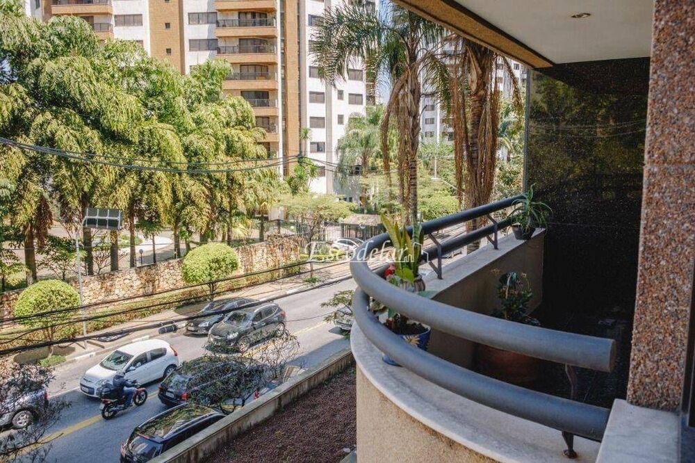 Apartamento, 4 quartos, 135 m² - Foto 9