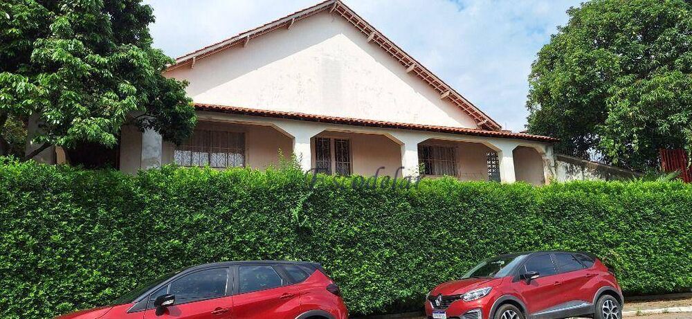 Casa, 4 quartos, 699 m² - Foto 1
