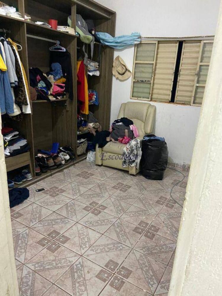 Sobrado, 5 quartos, 220 m² - Foto 1