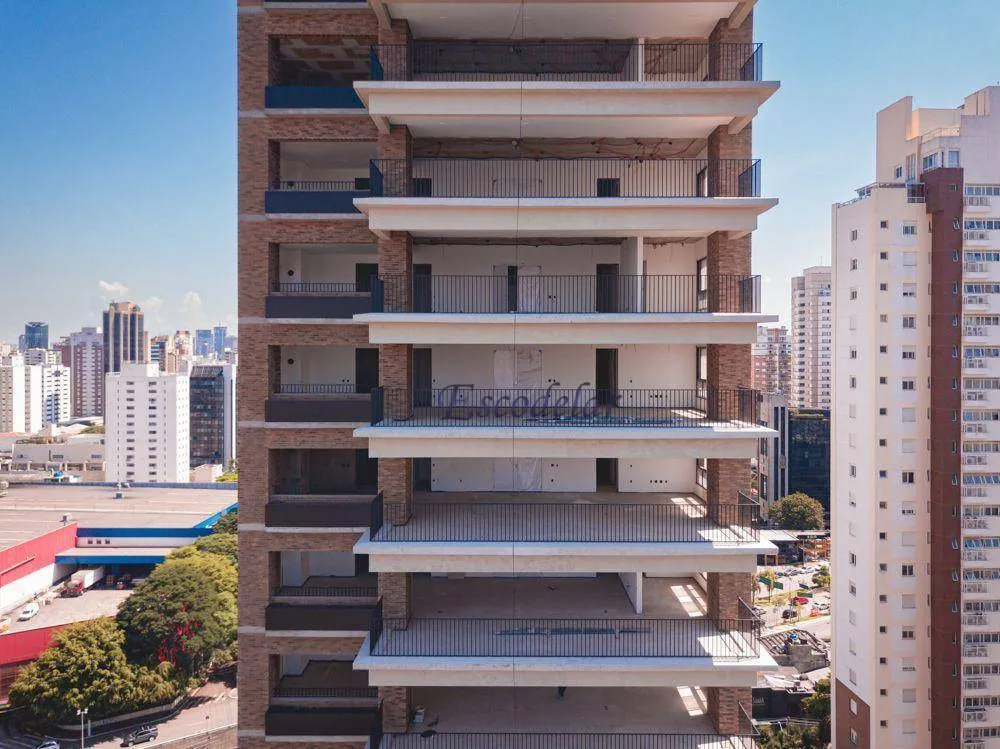 Apartamento, 4 quartos, 307 m² - Foto 1