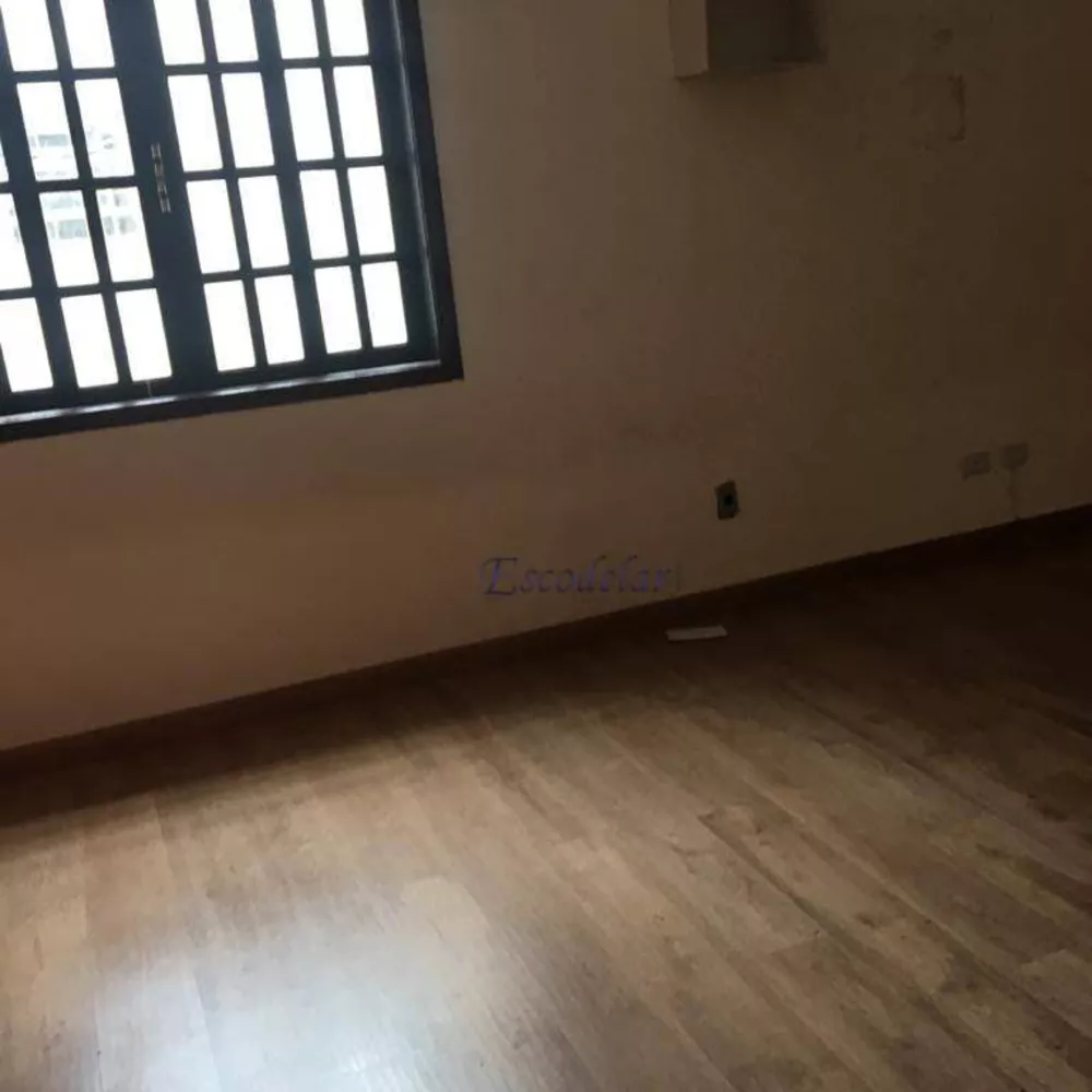 Casa para alugar com 3 quartos, 230m² - Foto 3