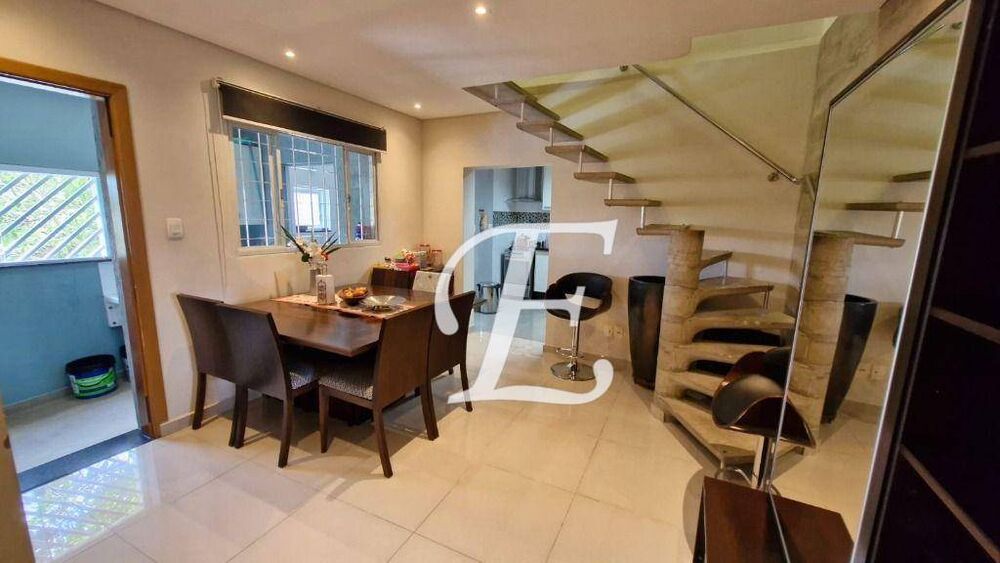 Sobrado, 3 quartos, 150 m² - Foto 1