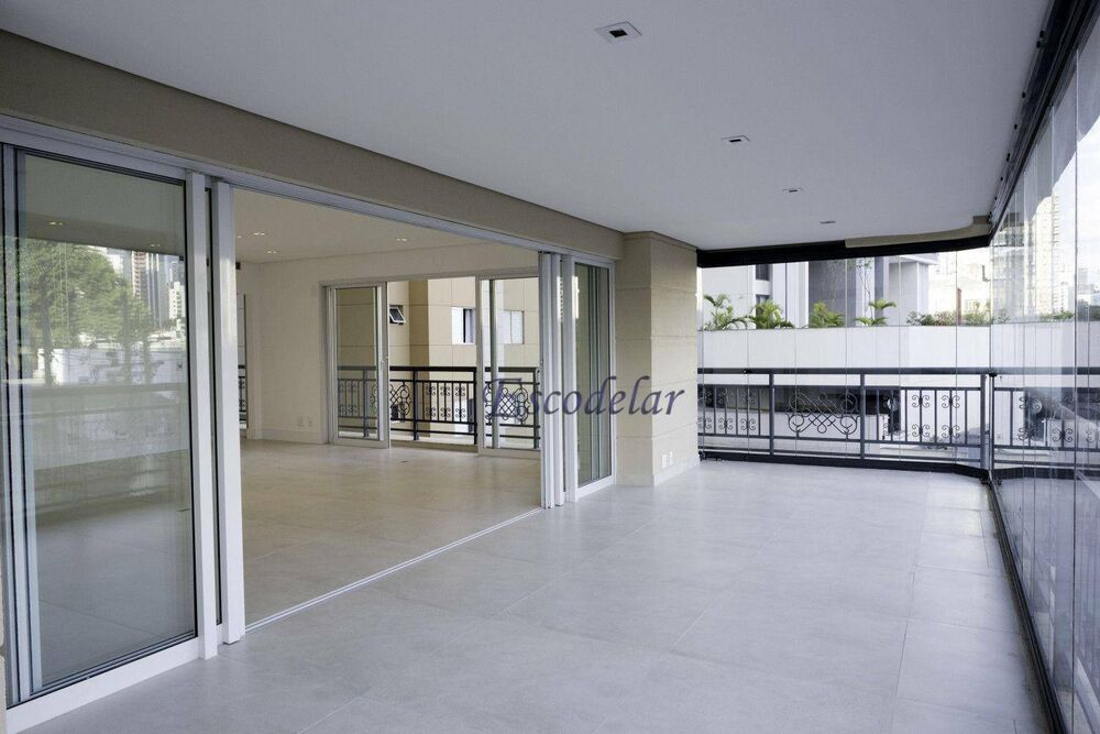Apartamento, 4 quartos, 275 m² - Foto 2