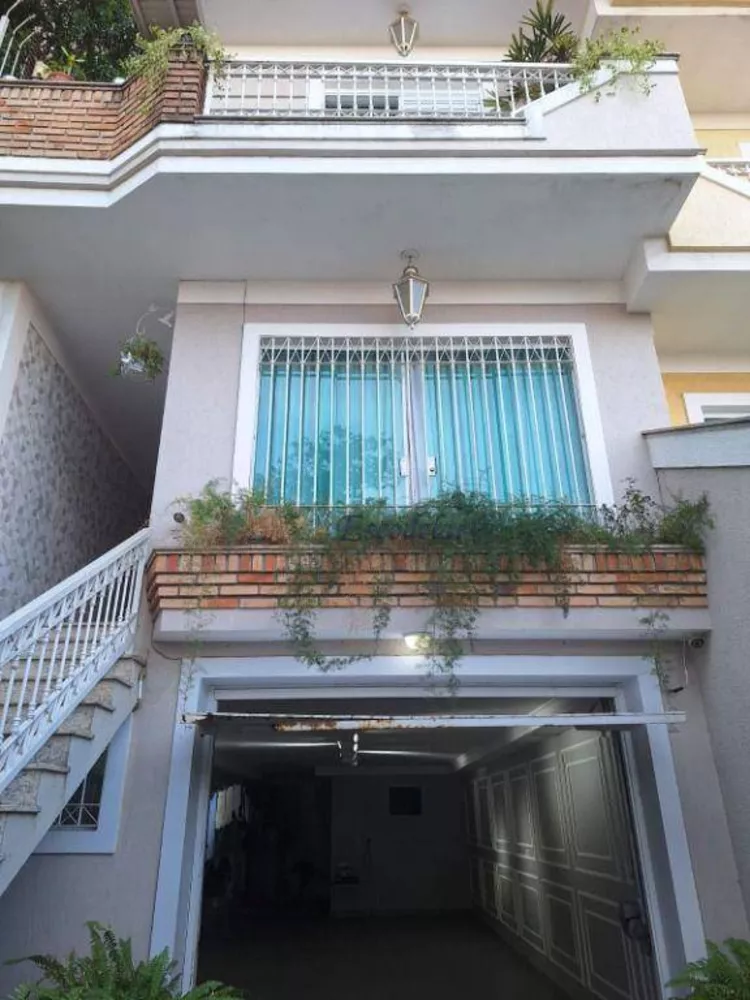 Sobrado, 3 quartos, 206 m² - Foto 1