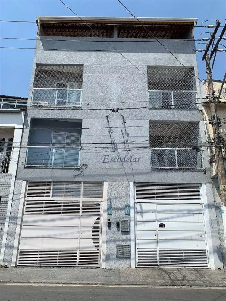 Sobrado à venda com 4 quartos, 200m² - Foto 1