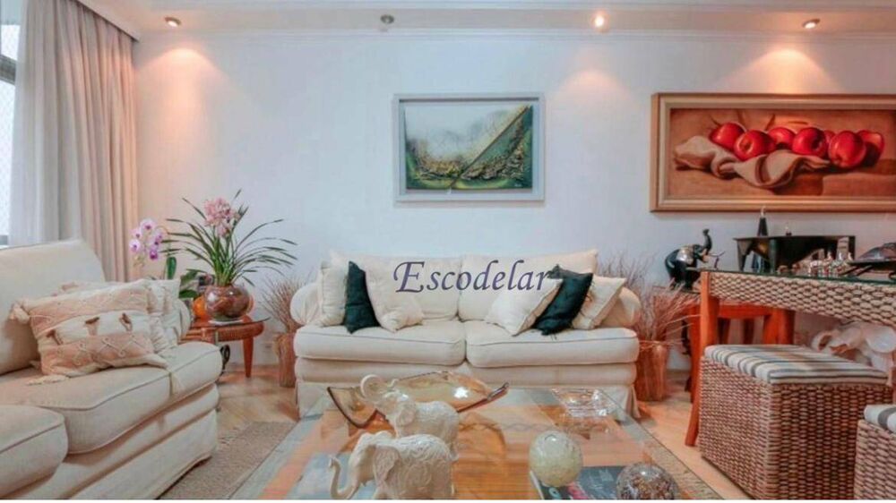 Apartamento para alugar com 3 quartos, 200m² - Foto 2