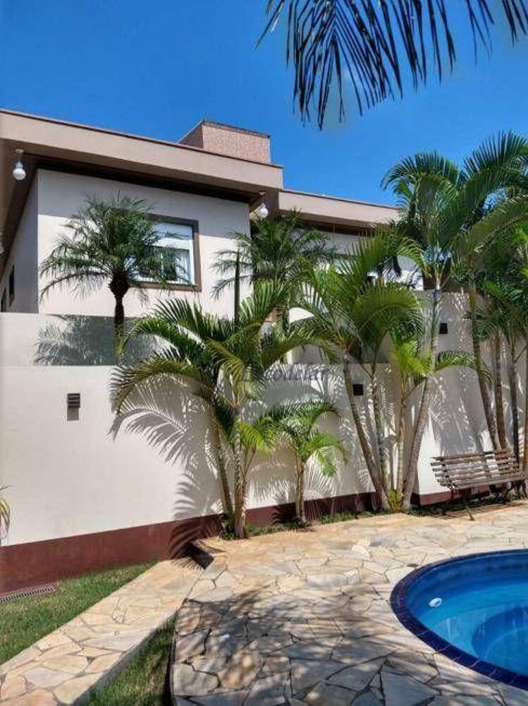 Casa, 3 quartos, 247 m² - Foto 3