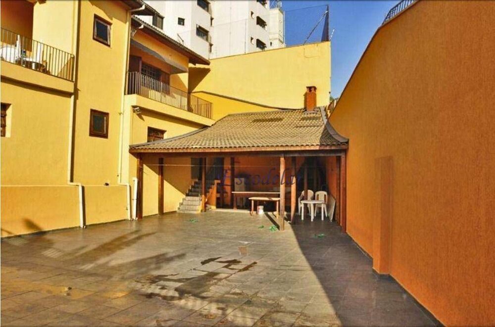 Sobrado, 5 quartos, 440 m² - Foto 1