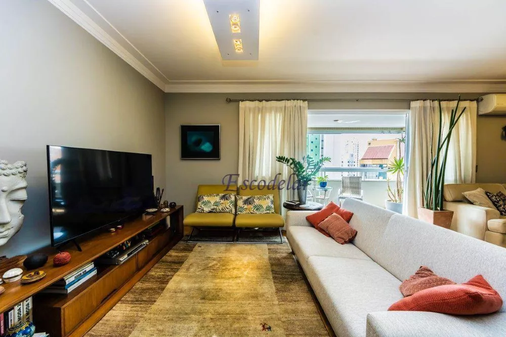 Apartamento, 3 quartos, 151 m² - Foto 2