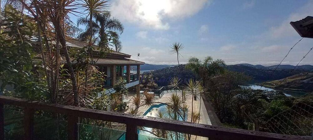 Chácara, 3 quartos, 1500 m² - Foto 1