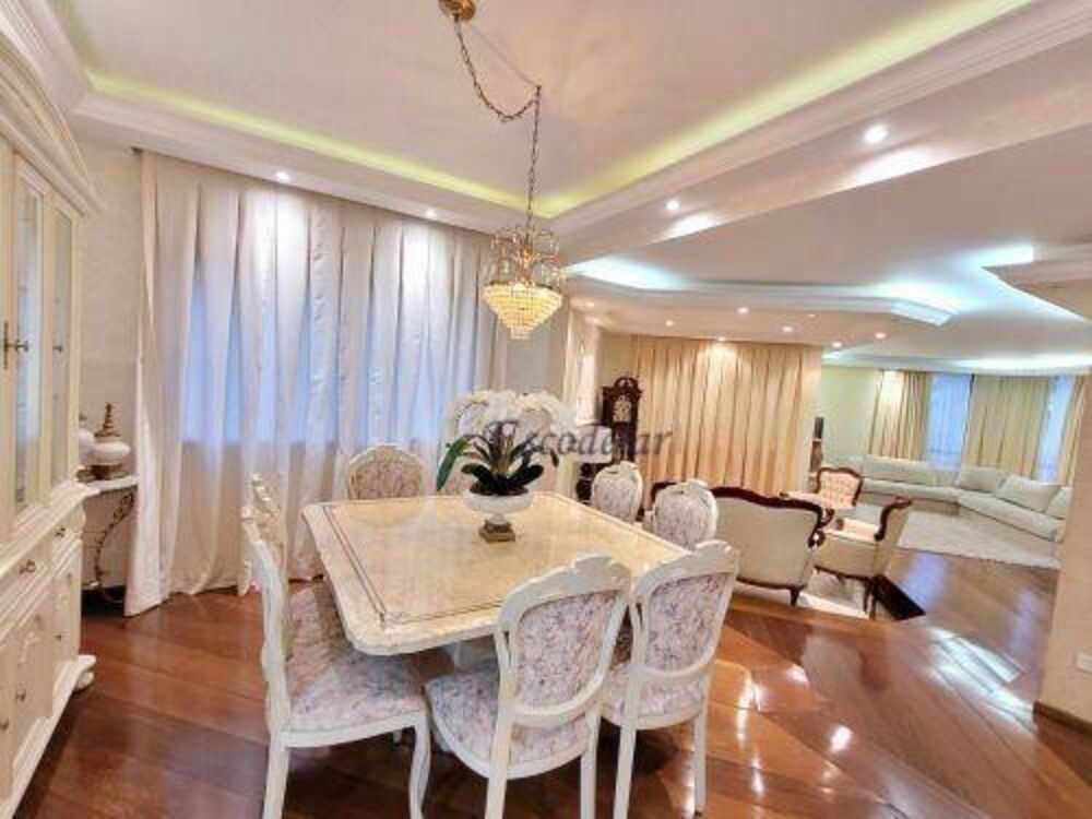 Apartamento, 4 quartos, 210 m² - Foto 1