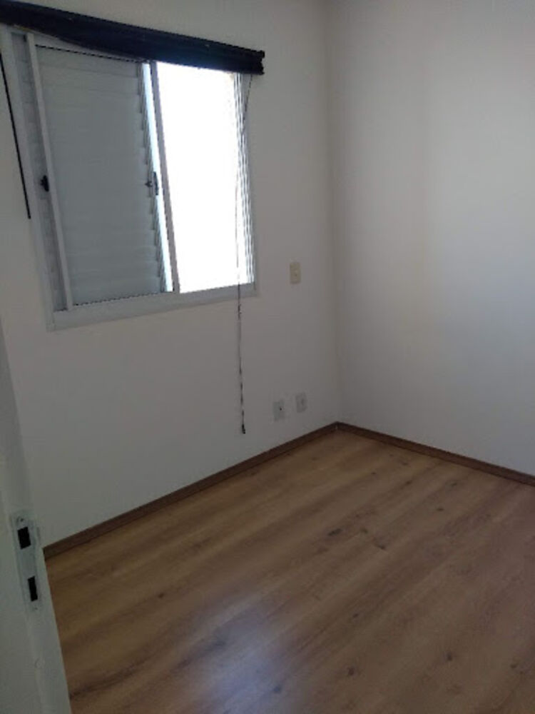 Apartamento à venda com 2 quartos, 60m² - Foto 4
