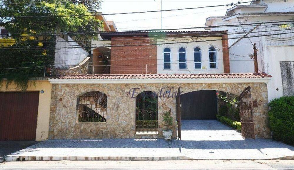 Casa, 4 quartos, 232 m² - Foto 1