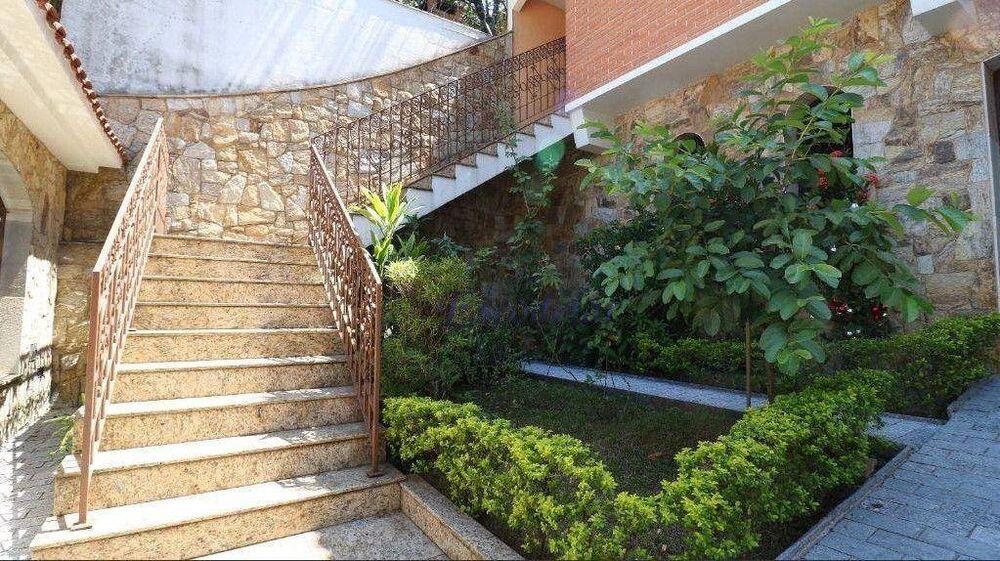 Casa, 4 quartos, 232 m² - Foto 2