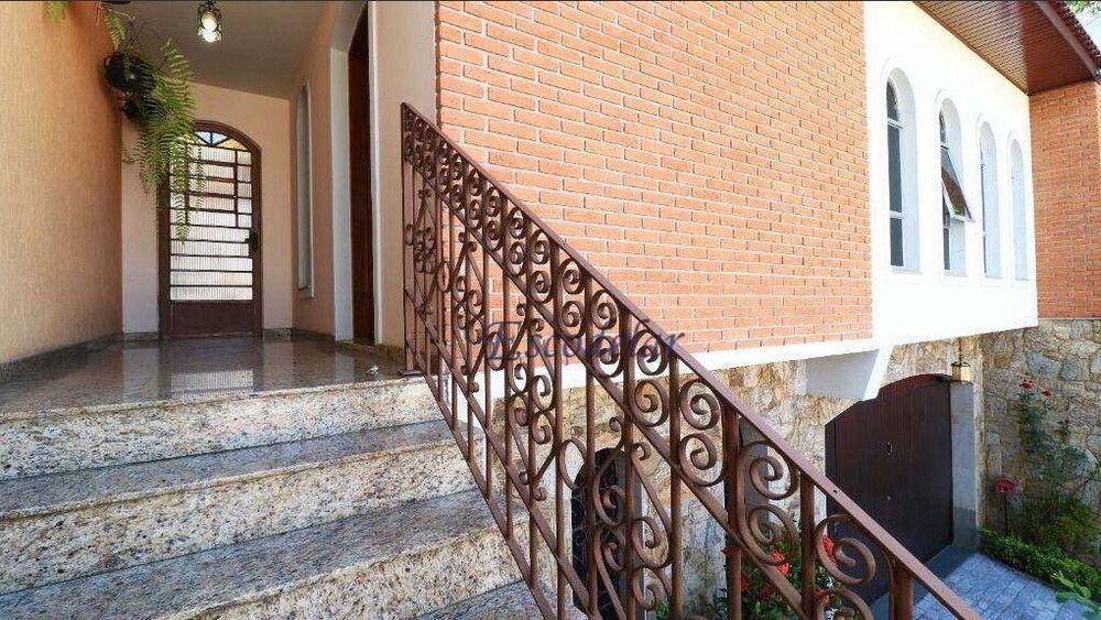 Casa, 4 quartos, 232 m² - Foto 3