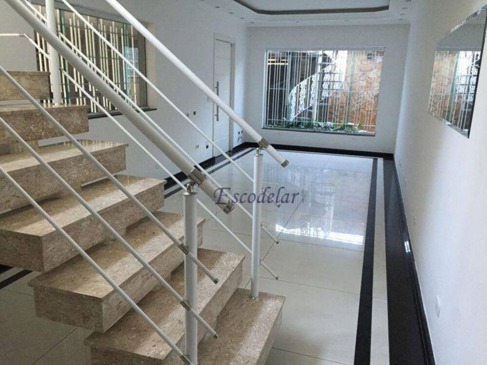Sobrado, 3 quartos, 200 m² - Foto 2
