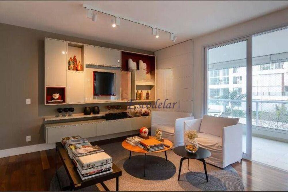 Apartamento, 4 quartos, 233 m² - Foto 1