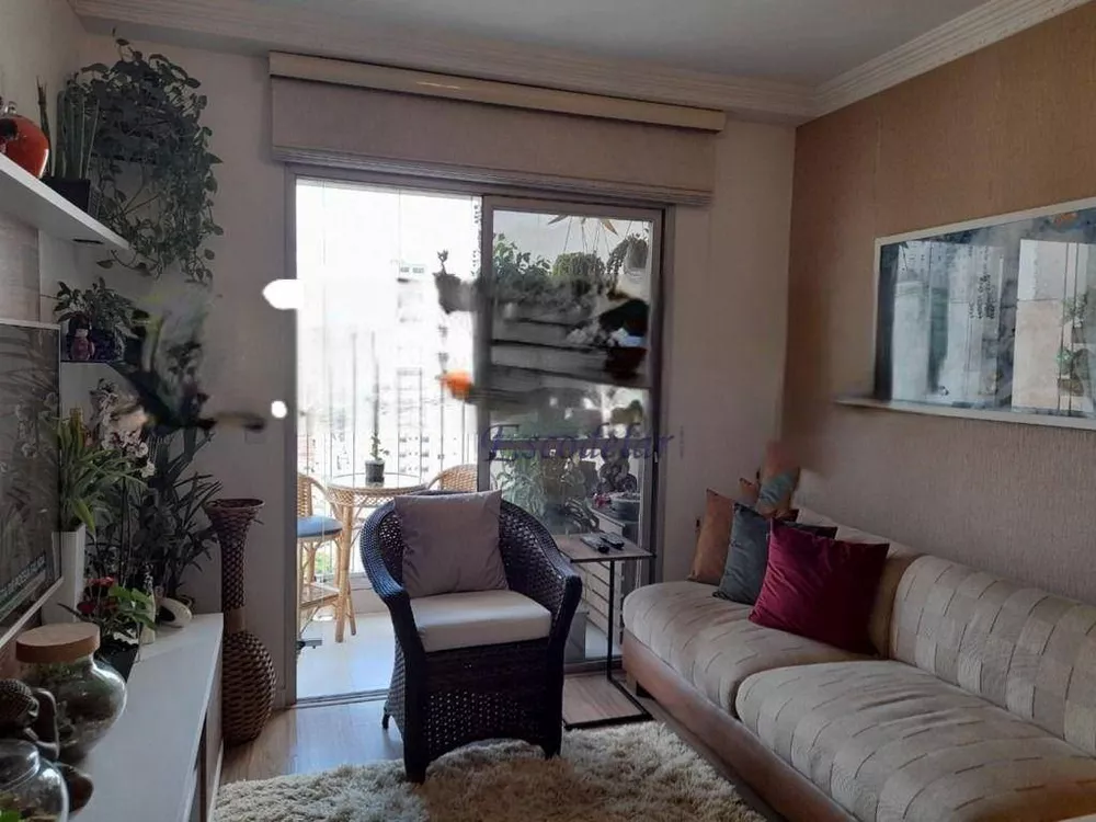 Apartamento à venda com 3 quartos, 72m² - Foto 1