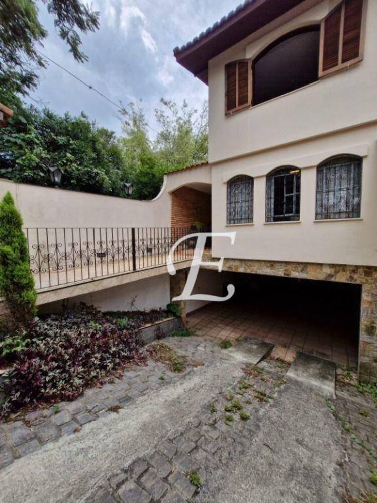Sobrado, 3 quartos, 211 m² - Foto 2