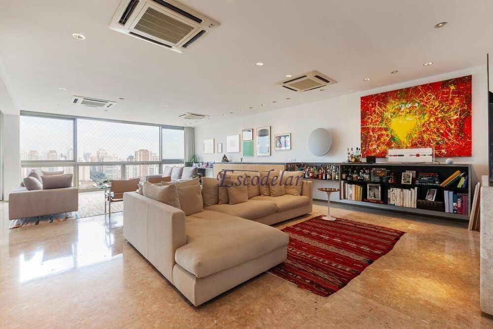Apartamento, 3 quartos, 400 m² - Foto 1