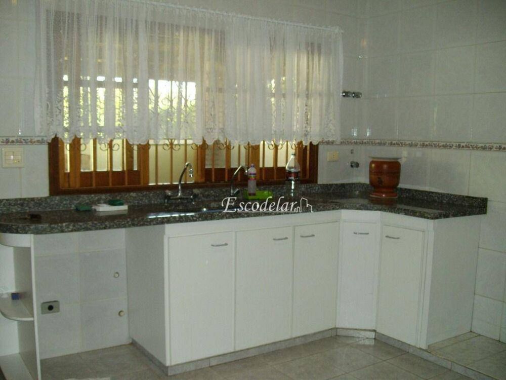 Chácara, 6 quartos, 2500 m² - Foto 3