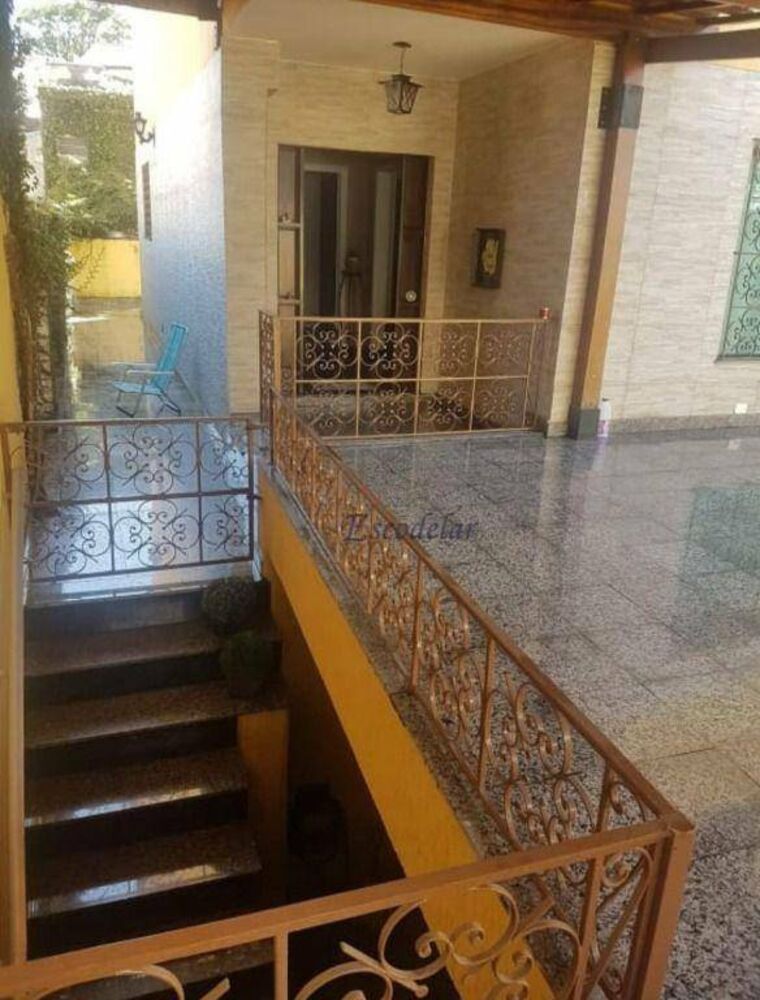 Sobrado, 3 quartos, 200 m² - Foto 1