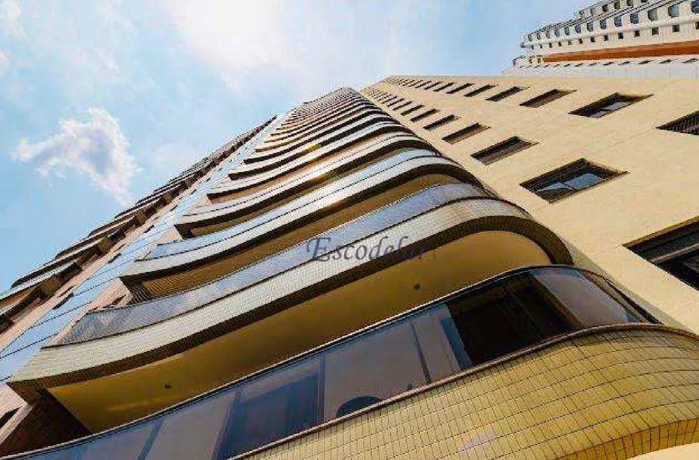 Cobertura à venda com 4 quartos, 335m² - Foto 2
