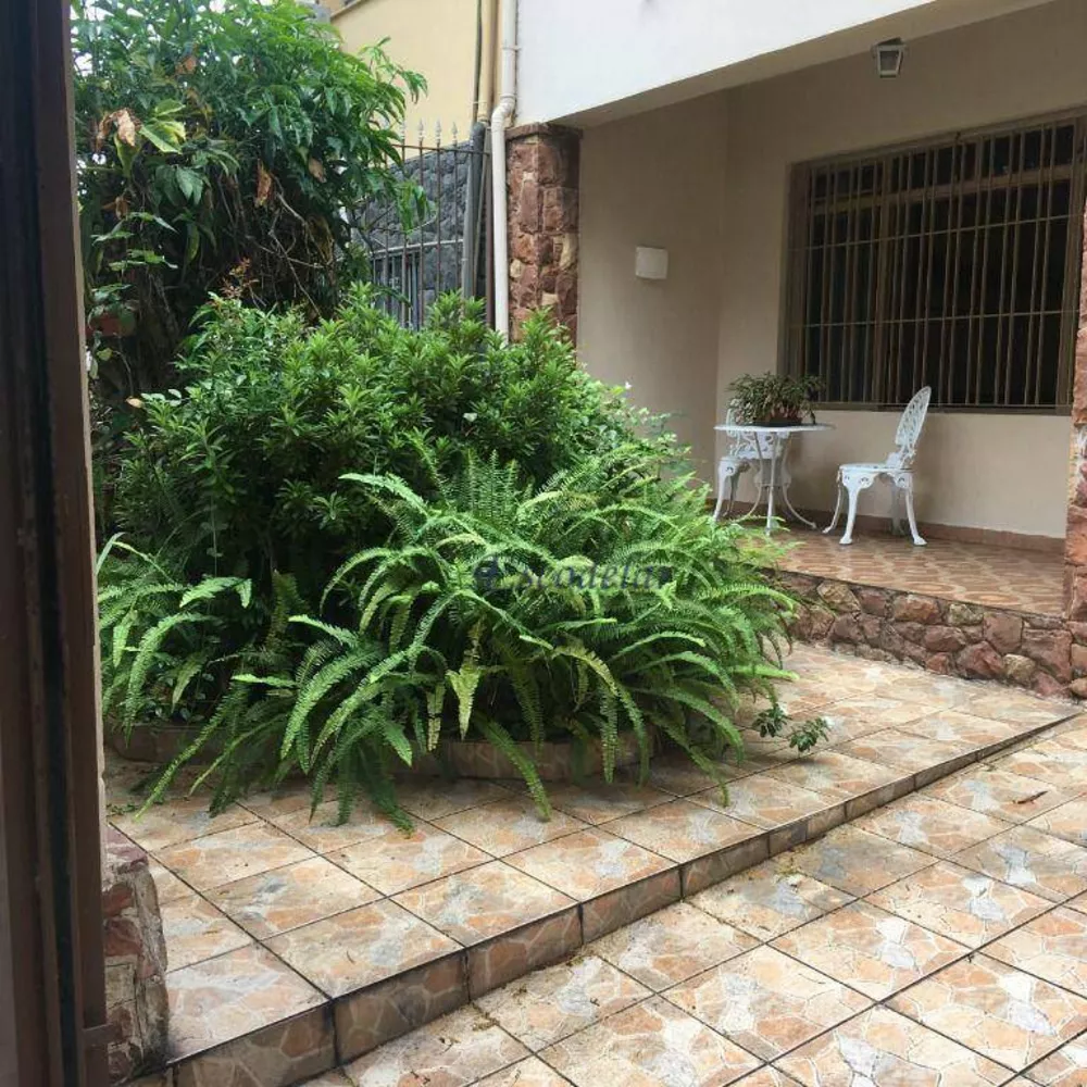 Sobrado à venda com 3 quartos, 305m² - Foto 2