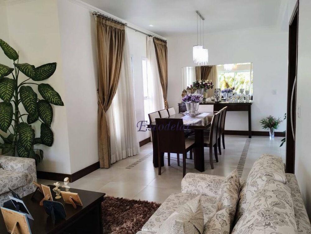 Casa, 4 quartos, 402 m² - Foto 1