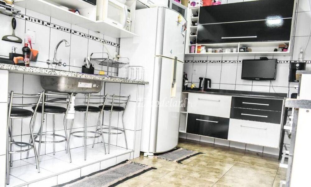 Sobrado, 4 quartos, 208 m² - Foto 3