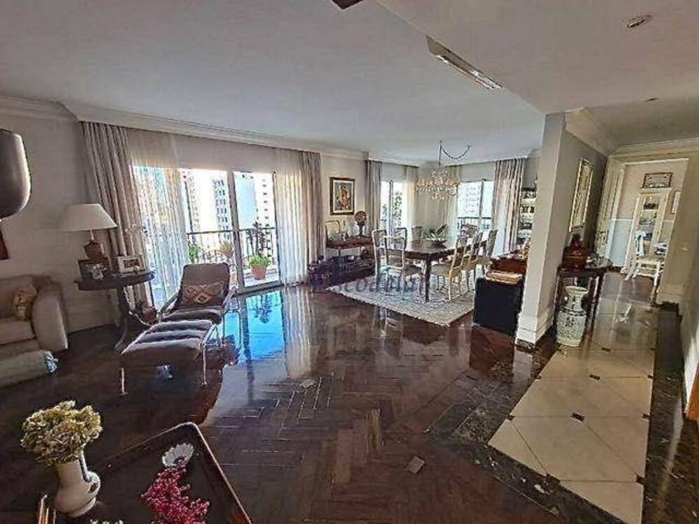 Apartamento, 4 quartos, 225 m² - Foto 1