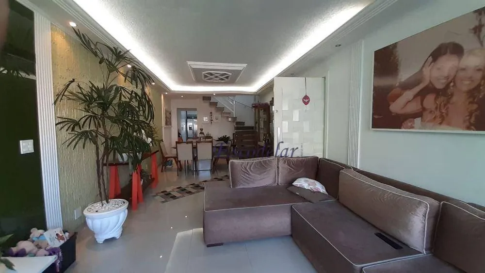 Sobrado, 3 quartos, 250 m² - Foto 1