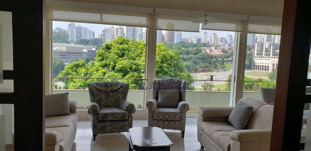 Sobrado à venda com 5 quartos, 500m² - Foto 2