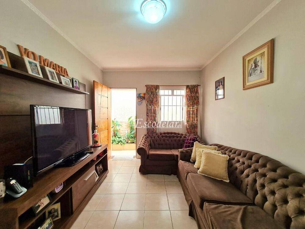 Casa, 4 quartos, 190 m² - Foto 1