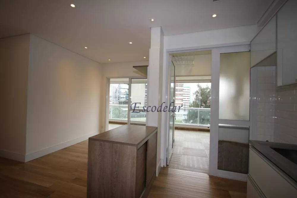 Apartamento à venda com 2 quartos, 78m² - Foto 3