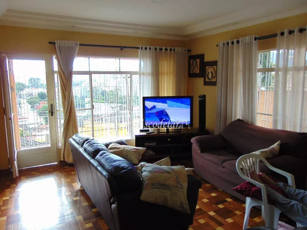 Casa, 3 quartos, 220 m² - Foto 1
