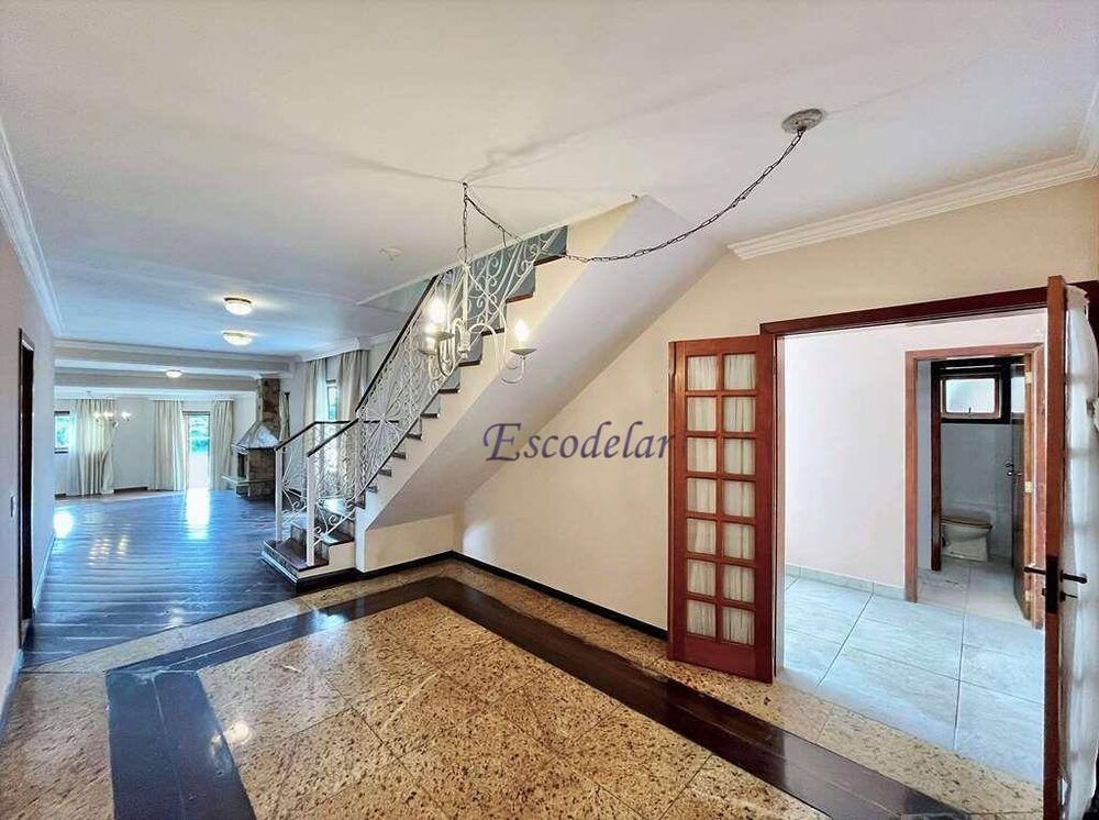 Casa, 4 quartos, 356 m² - Foto 1