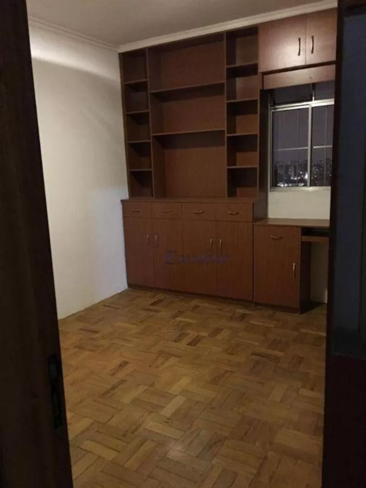 Apartamento à venda com 2 quartos, 74m² - Foto 2