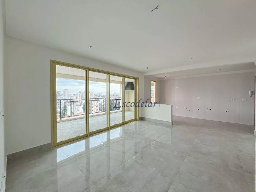 Apartamento à venda com 3 quartos, 133m² - Foto 3