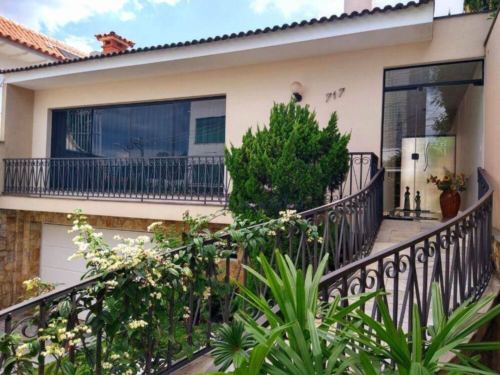 Sobrado, 3 quartos, 384 m² - Foto 1