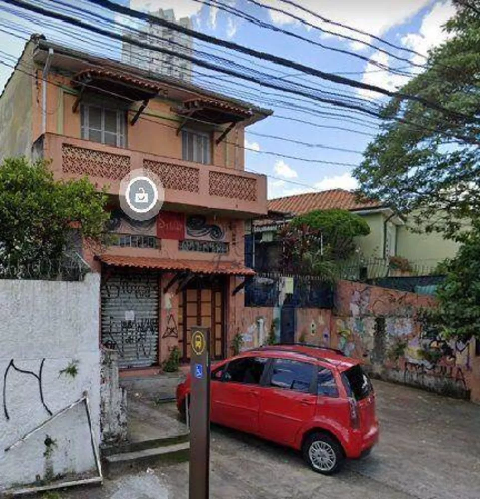 Sobrado à venda com 3 quartos, 250m² - Foto 2