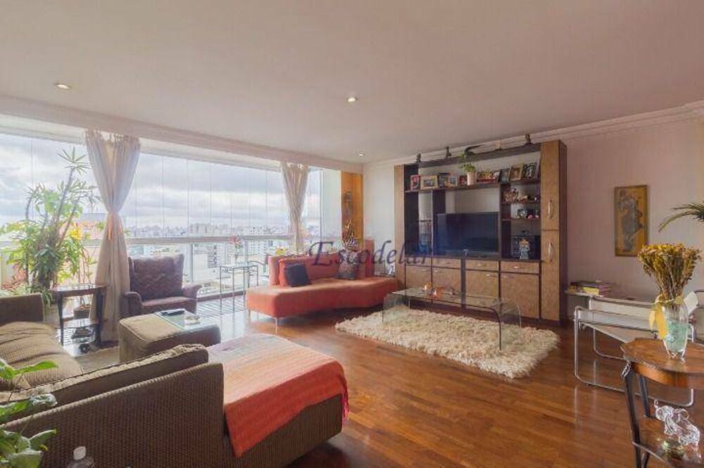 Apartamento, 4 quartos, 210 m² - Foto 1