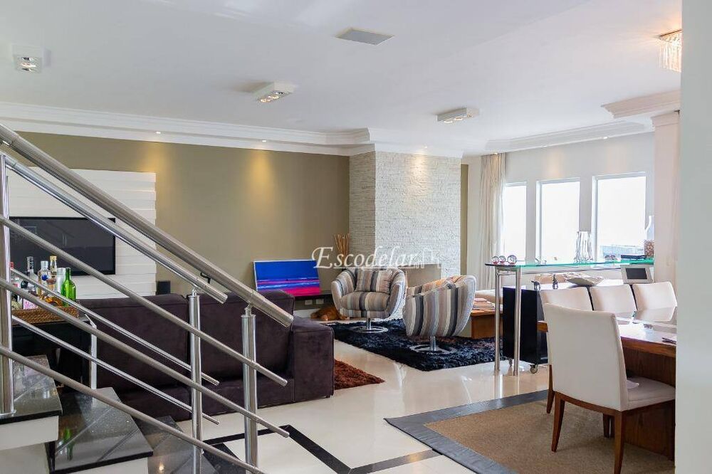 Casa, 4 quartos, 330 m² - Foto 1