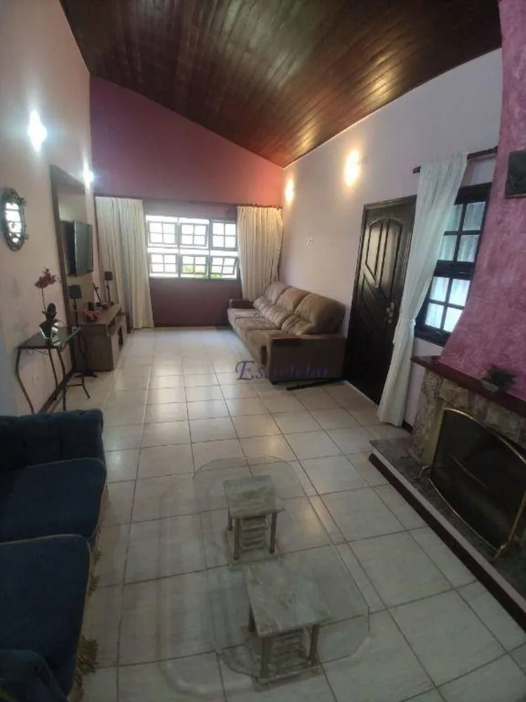 Sobrado, 3 quartos, 196 m² - Foto 1