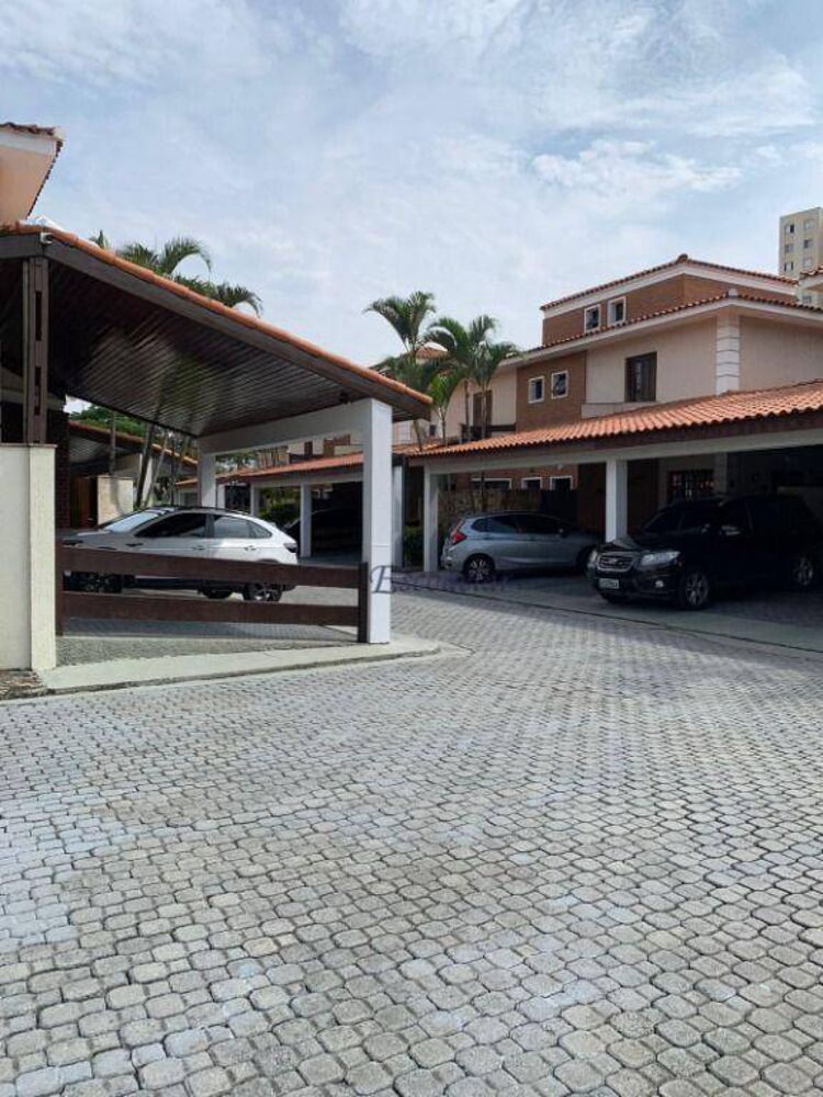 Casa, 3 quartos, 250 m² - Foto 6