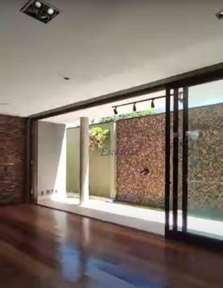 Sobrado, 3 quartos, 564 m² - Foto 2